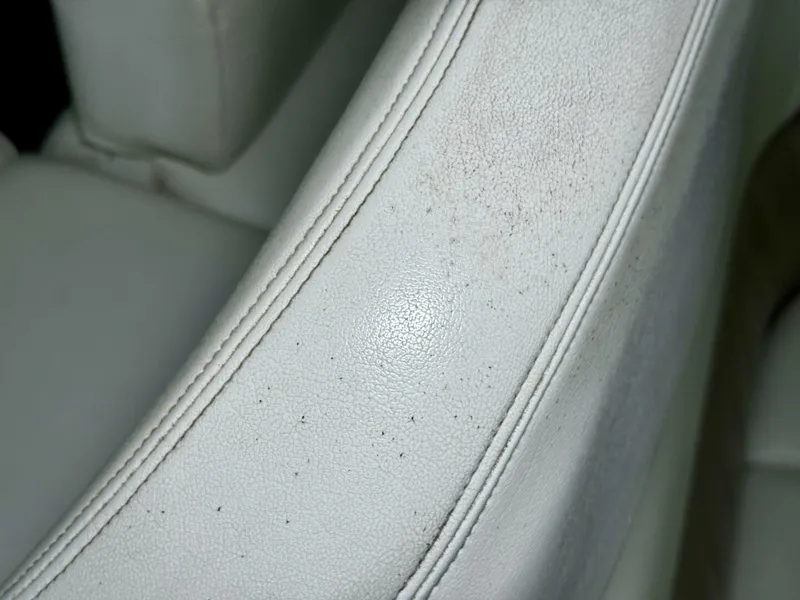 Slide: The Image of Four Winns Vista 288 2004 - 4888615