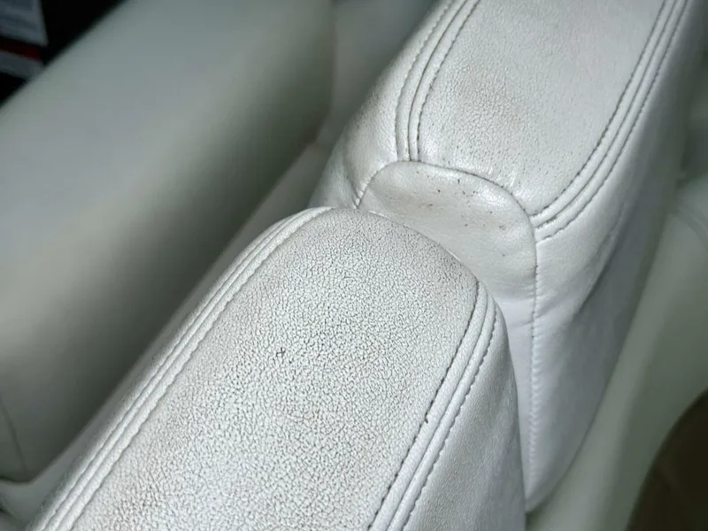 Slide: The Image of Four Winns Vista 288 2004 - 4888616