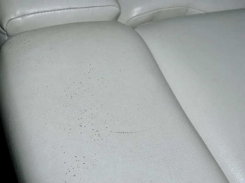 Slide: The Image of Four Winns Vista 288 2004 - 4888617