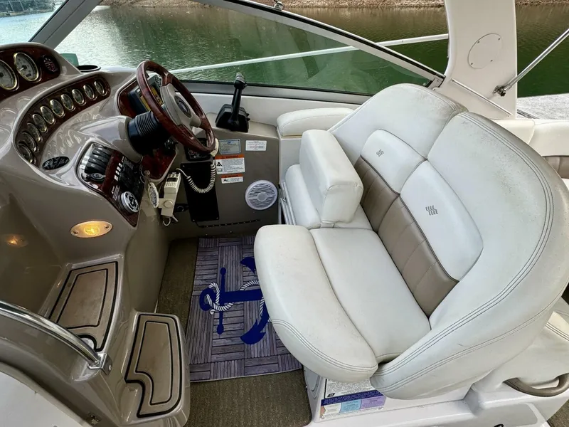 Slide: The Image of Four Winns Vista 288 2004 - 4888527