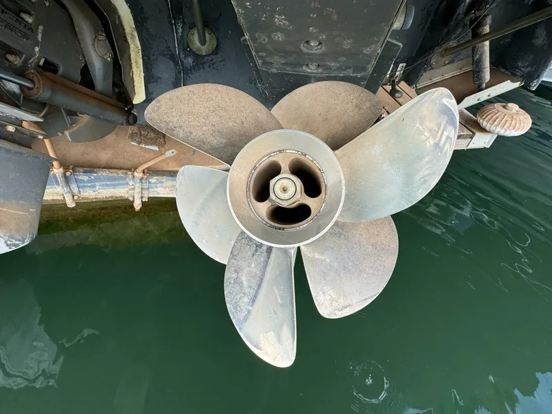 Slide: The Image of Four Winns Vista 288 2004 - 4888598