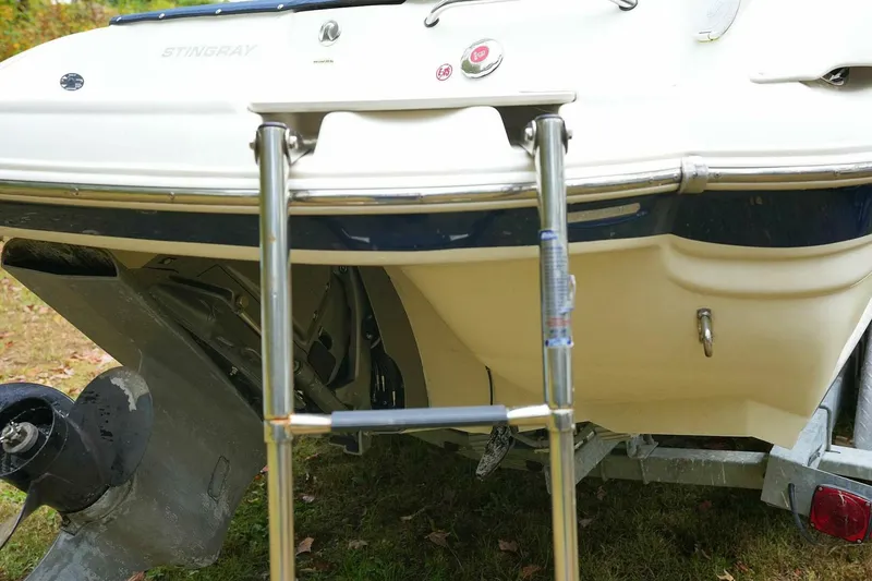 Slide: The Image of Stingray 225 CR 2016 - 4888873