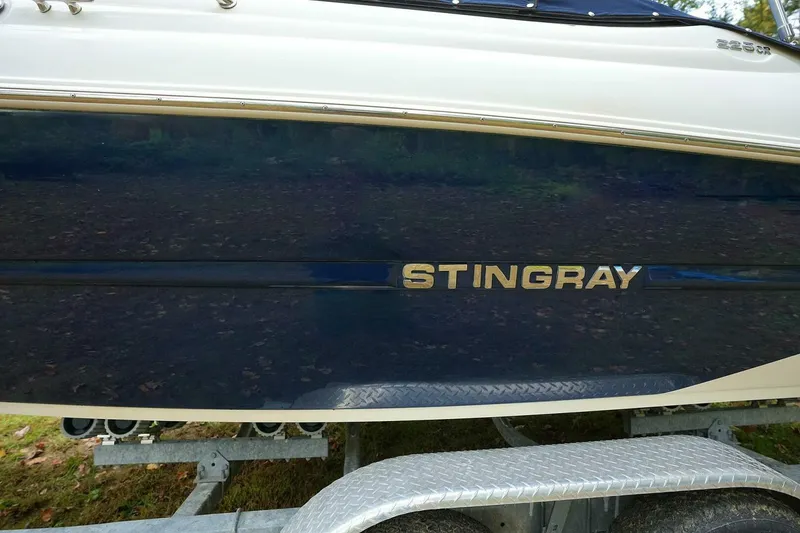 Slide: The Image of Stingray 225 CR 2016 - 4888874