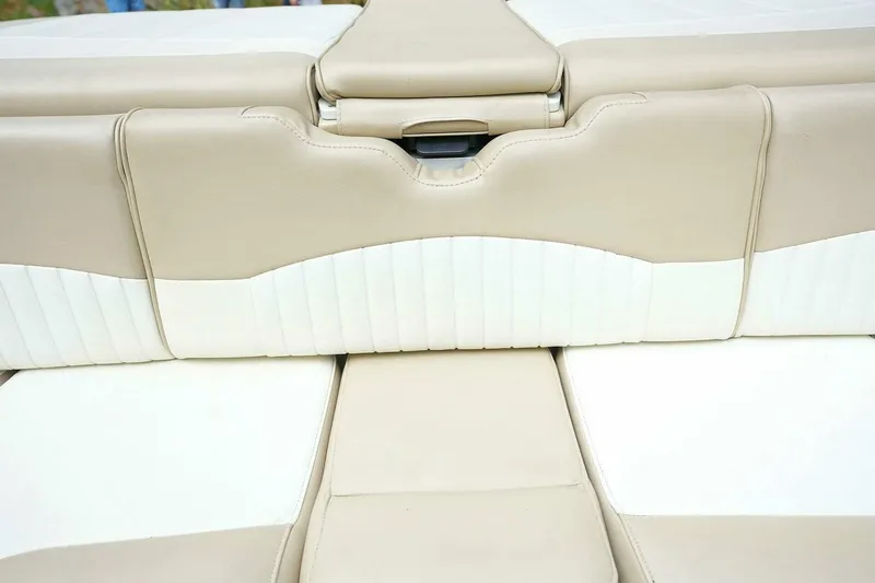 Slide: The Image of Stingray 225 CR 2016 - 4888923