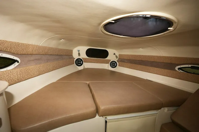 Slide: The Image of Stingray 225 CR 2016 - 4888951