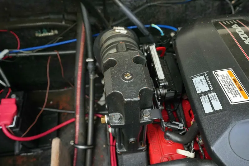 Slide: The Image of Stingray 225 CR 2016 - 4888995