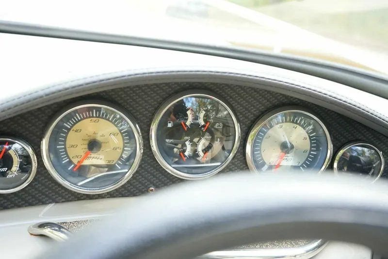 Slide: The Image of Stingray 225 CR 2016 - 4888996