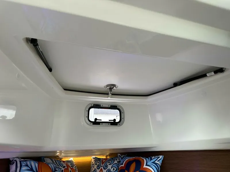 Slide: The Image of Jeanneau Leader 9.0 CC 2023 - 4889419