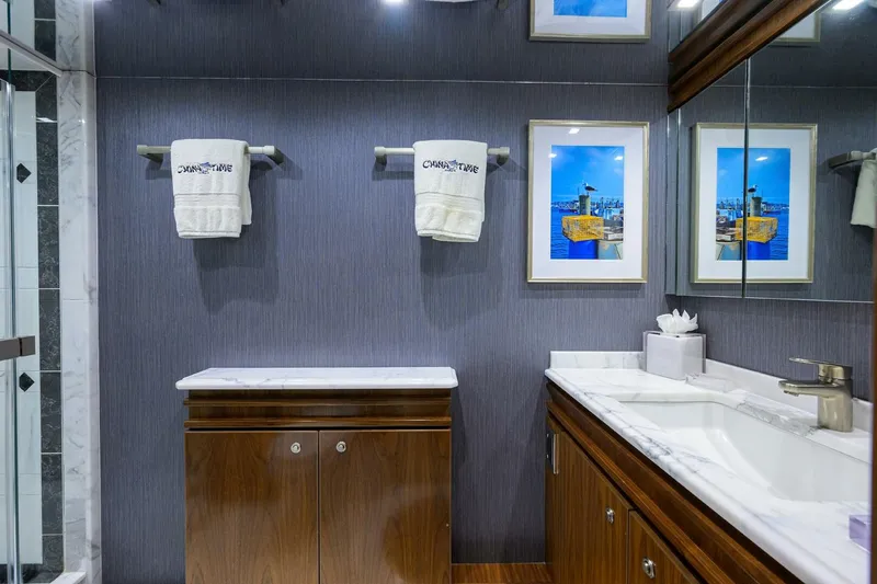 Slide: The Image of Viking 92 CHINA TIME - Master Head 2020 Viking 92 Convertible CHINA TIME - 4890148