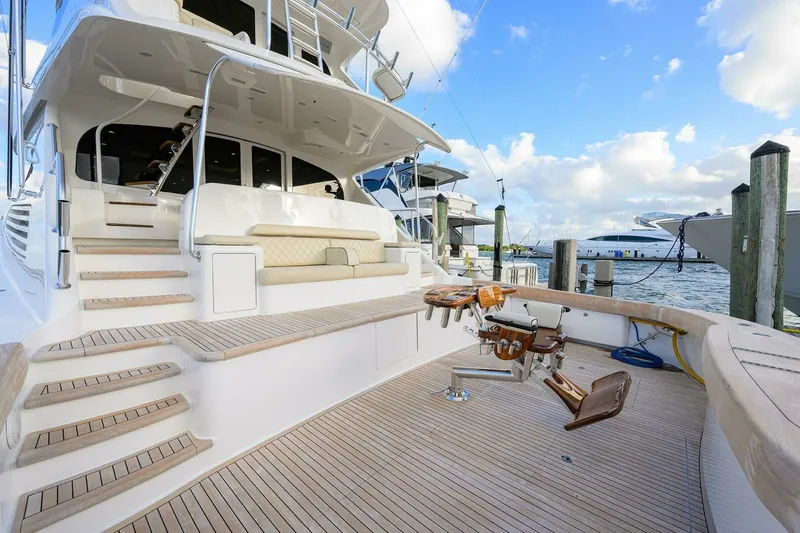 Slide: The Image of Viking 92 CHINA TIME - Cockpit 2020 Viking 92 Convertible CHINA TIME - 7647826