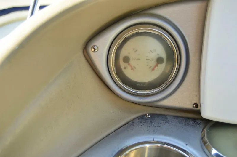 Slide: The Image of Hurricane SUNDECK 217 2011 - 4890844