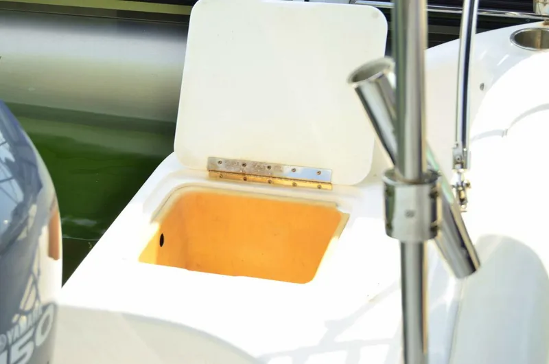 Slide: The Image of Hurricane SunDeck 217 OB 2011 - 4890799