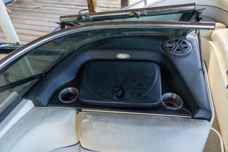 Slide: The Image of Malibu Wakesetter 23 XTi 2003 - 4891040