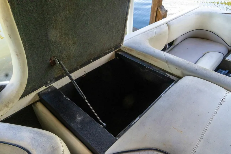 Slide: The Image of Malibu Wakesetter 23 XTi 2003 - 4891059