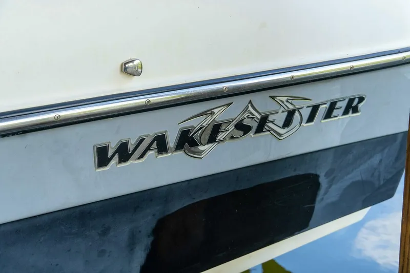 Slide: The Image of Malibu Wakesetter 23 XTi 2003 - 4891063