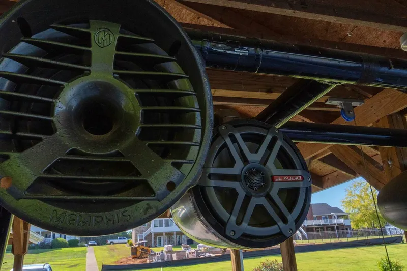 Slide: The Image of Malibu Wakesetter 23 XTi 2003 - 4891064