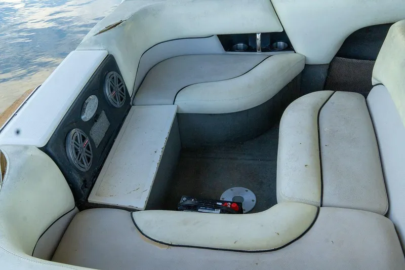 Slide: The Image of Malibu Wakesetter 23 XTi 2003 - 4891067