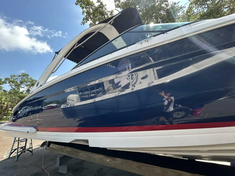 Slide: The Image of Regal 2800 Bowrider 2015 - 5327715