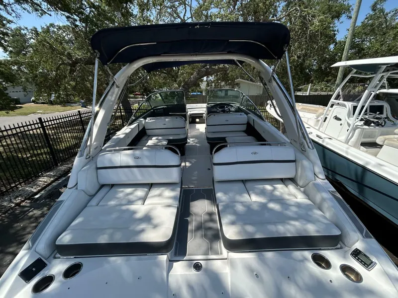 Slide: The Image of Regal 2800 Bowrider 2015 - 5327718