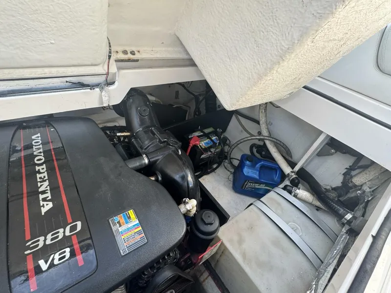 Slide: The Image of Regal 2800 Bowrider 2015 - 4891155