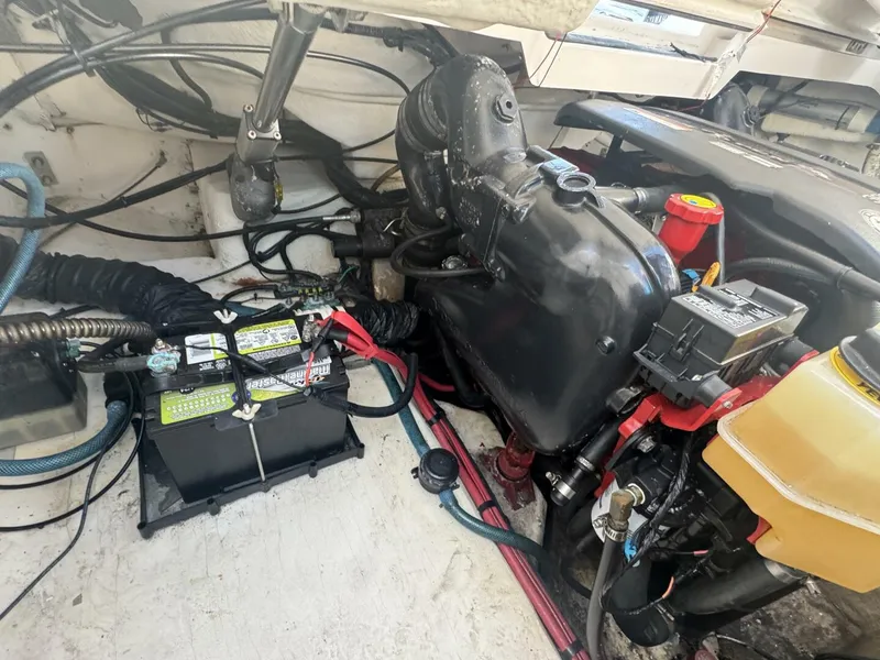 Slide: The Image of Regal 2800 Bowrider 2015 - 4891157