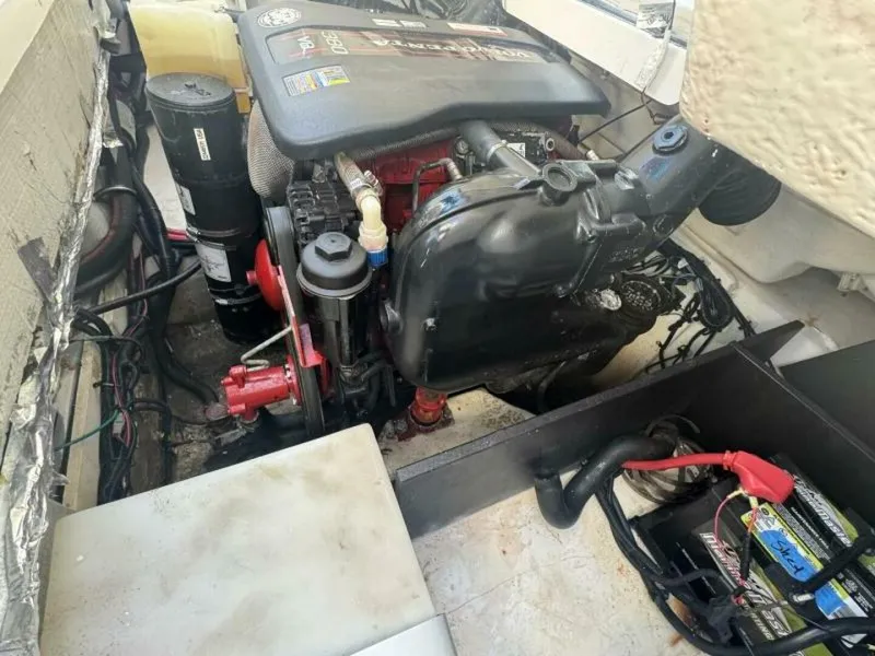 Slide: The Image of Regal 2800 Bowrider 2015 - 4891159