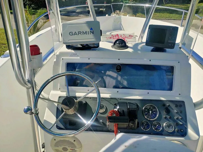 Slide: The Image of Aquasport 219 CC 2001 - 4891283