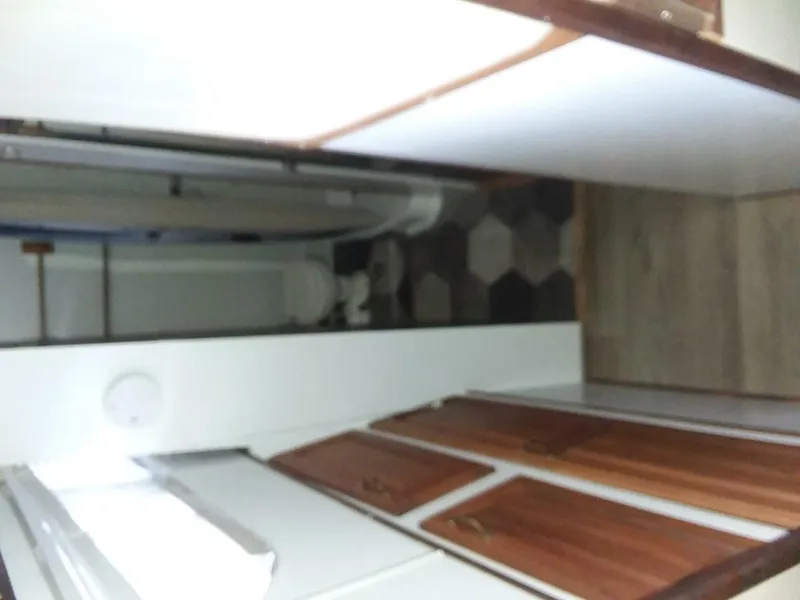 Slide: The Image of Chris-Craft Catalina 350 1979 - 4900327