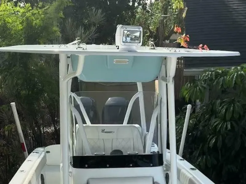 Slide: The Image of Renegade 32 Cuddy 2005 - 4907541