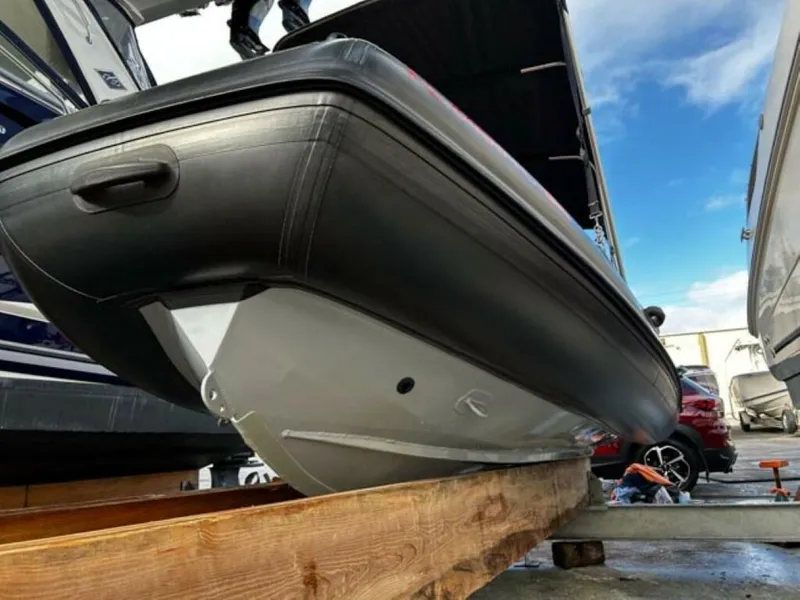 Slide: The Image of Highfield Sport 420 2022 - 4895804