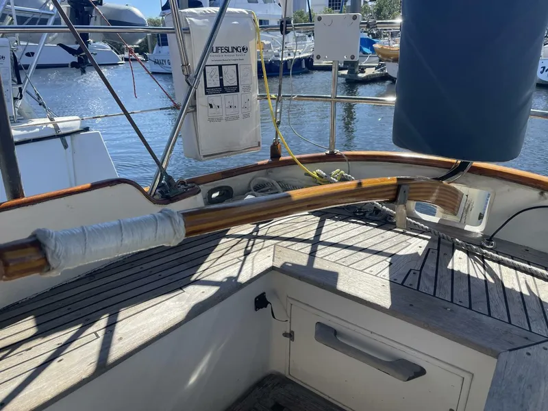 Slide: The Image of Cape George 31 1982 - 4896178