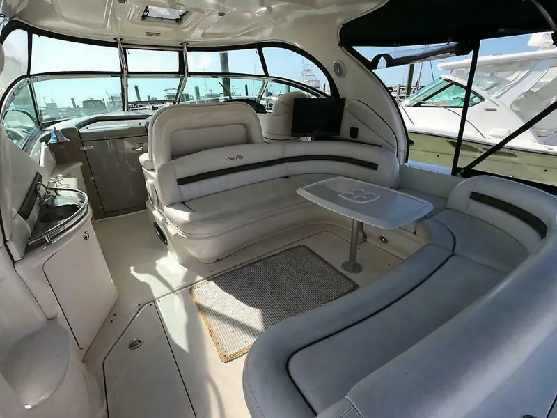 Slide: The Image of 17 2007 Sea Ray 44 - 5205208