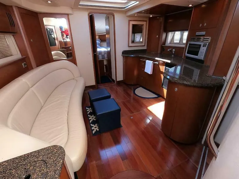 Slide: The Image of 34 2007 Sea Ray 44 - 5205225