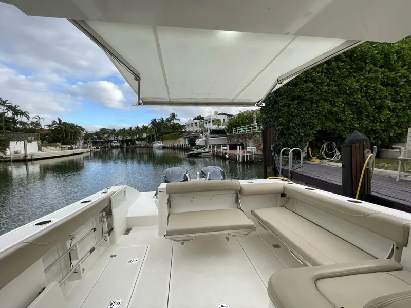 Slide: The Image of Pursuit DC 325 2015 - 4898368