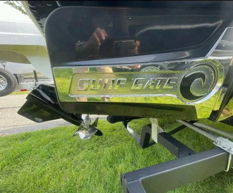 Slide: The Image of Chaparral 23 SURF 2022 - 7514951