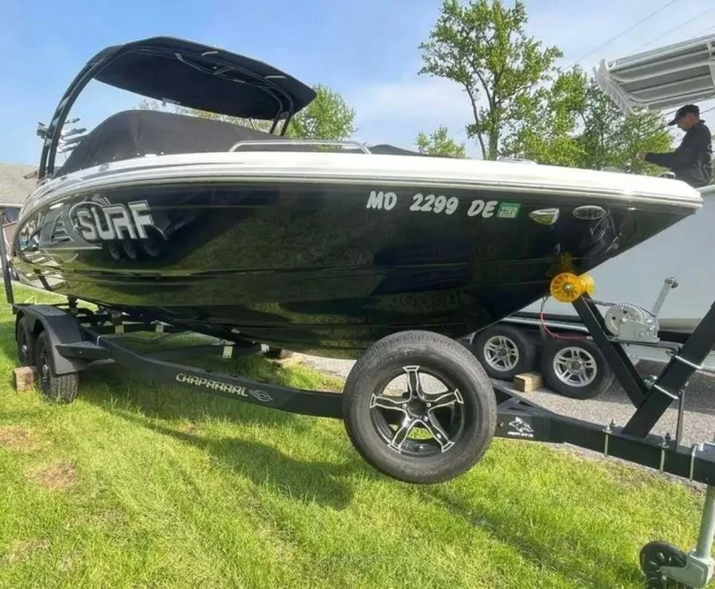 Slide: The Image of Chaparral 23 SURF 2022 - 7514944