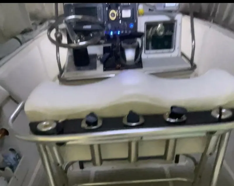 Slide: The Image of Wellcraft 302 Scarab 1990 - 7514926