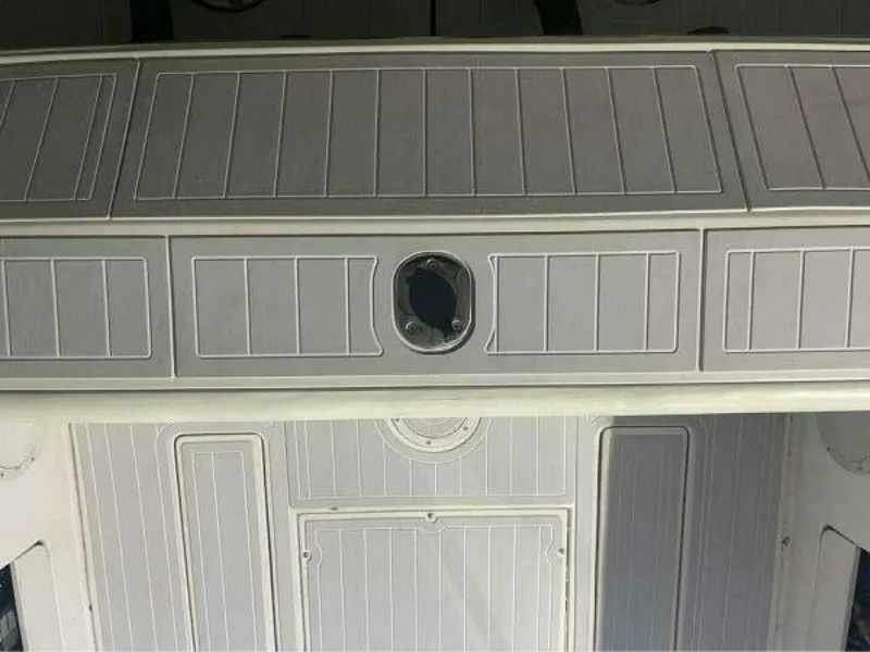 Slide: The Image of Wellcraft Scarab 30 Cuddy 1990 - 4905424