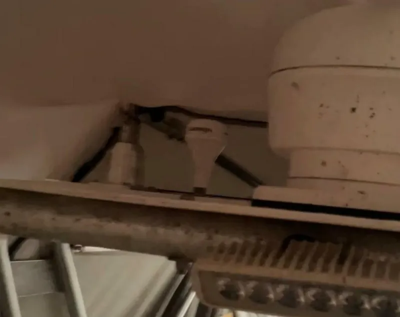 Slide: The Image of Wellcraft Scarab 30 Cuddy 1990 - 5660792