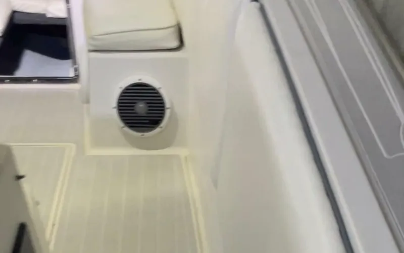 Slide: The Image of Wellcraft Scarab 30 Sport 1990 - 5660767