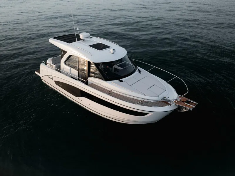 Slide: The Image of 2025 BENETEAU Antares 9 - 4899153