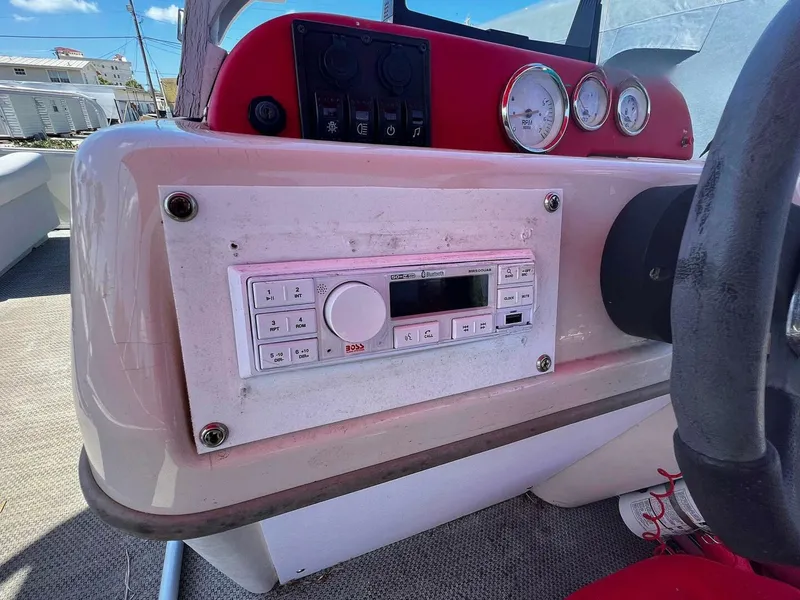 Slide: The Image of Sun Tracker 200 Party Barge Classic 2009 - 4899898