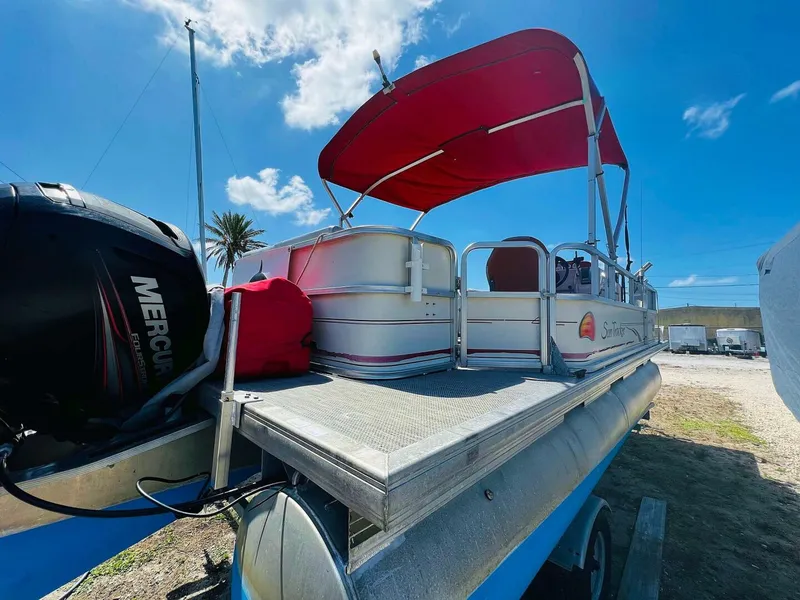 Slide: The Image of Sun Tracker 200 Party Barge Classic 2009 - 4899873