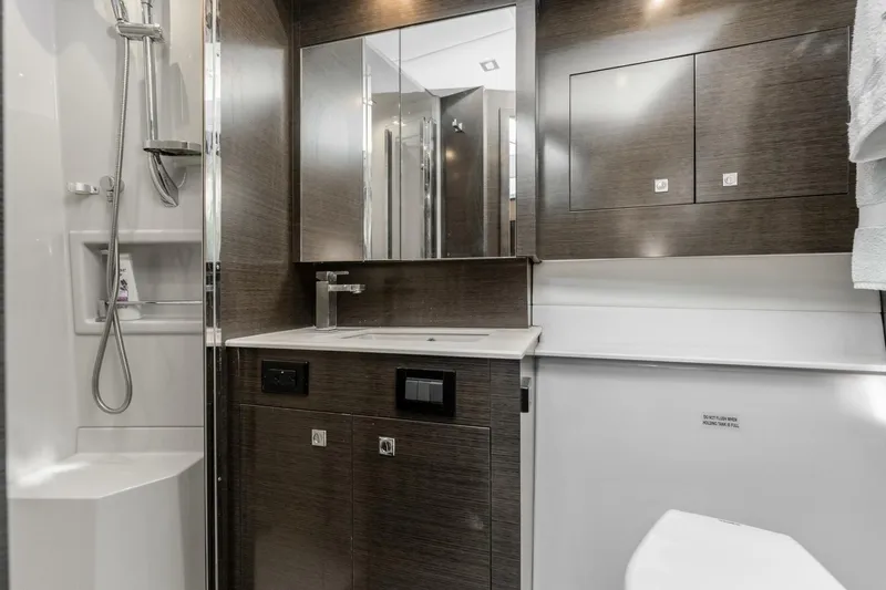 Slide: The Image of Cruisers Cantius 2018 - 4900066
