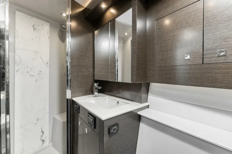 Slide: The Image of Cruisers Cantius 2018 - 4900067