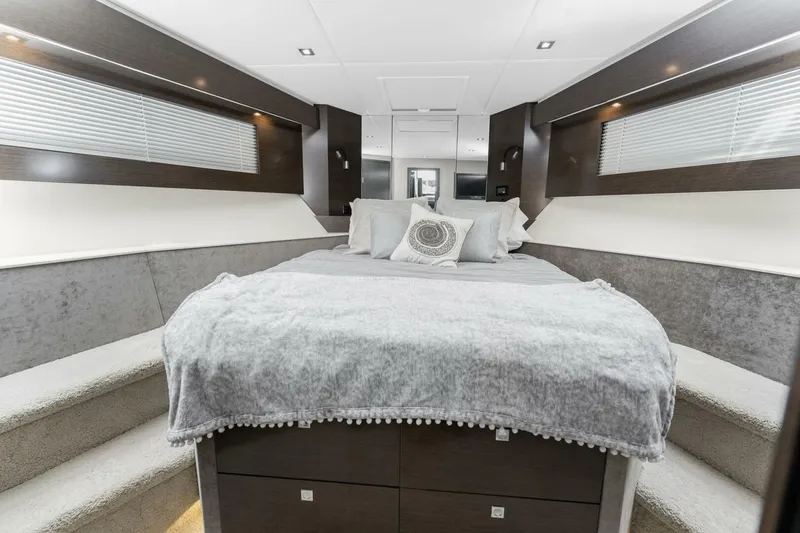 Slide: The Image of Cruisers Cantius 2018 - 4900070
