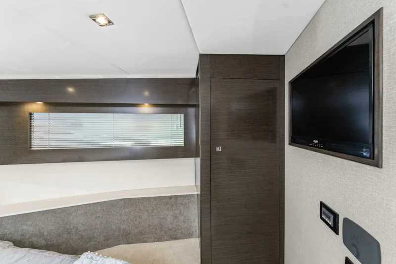 Slide: The Image of Cruisers Cantius 2018 - 4900073