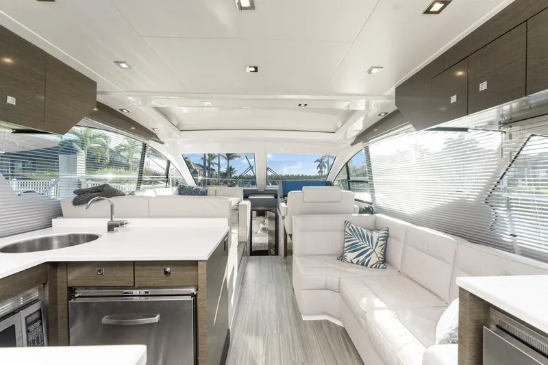 Slide: The Image of Cruisers Cantius 2018 - 4900079
