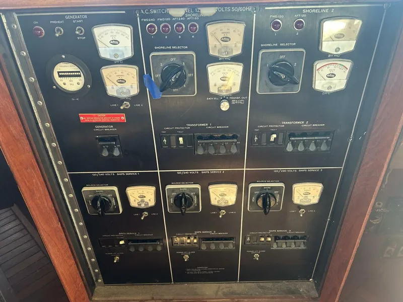Slide: The Image of 48' Hatteras pilothouse electrical panel3 - 4900494