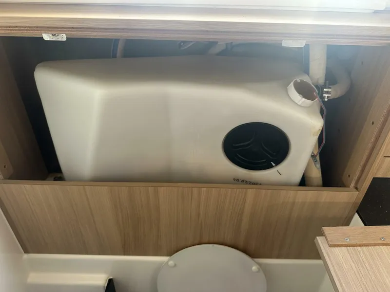 Slide: The Image of Bavaria 36 Cruiser 2011 - 5280773